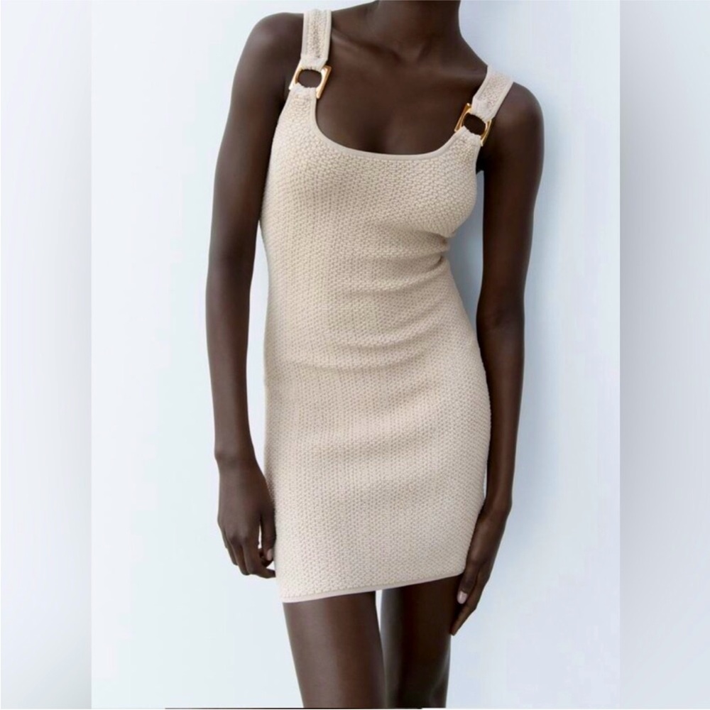 Zara NWT light tan body con dress with loop